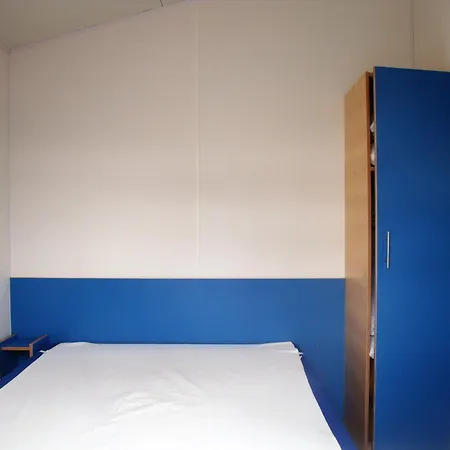 Parque De Campismo Orbitur Foz De Arelho. *