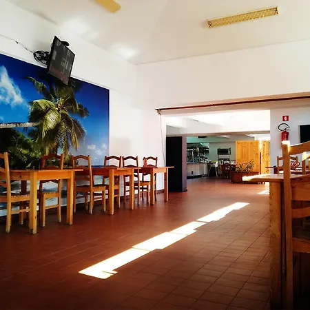 Parque De Campismo Orbitur Foz De Arelho. Parque de Campismo Foz do Arelho