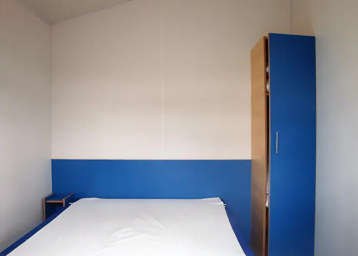 Parque De Campismo Orbitur Foz De Arelho. *