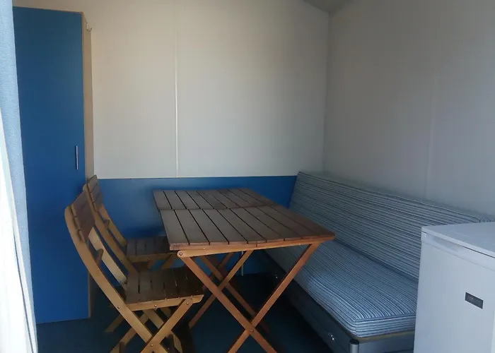 Parque De Campismo Orbitur Foz De Arelho. Фош-ду-Арелью