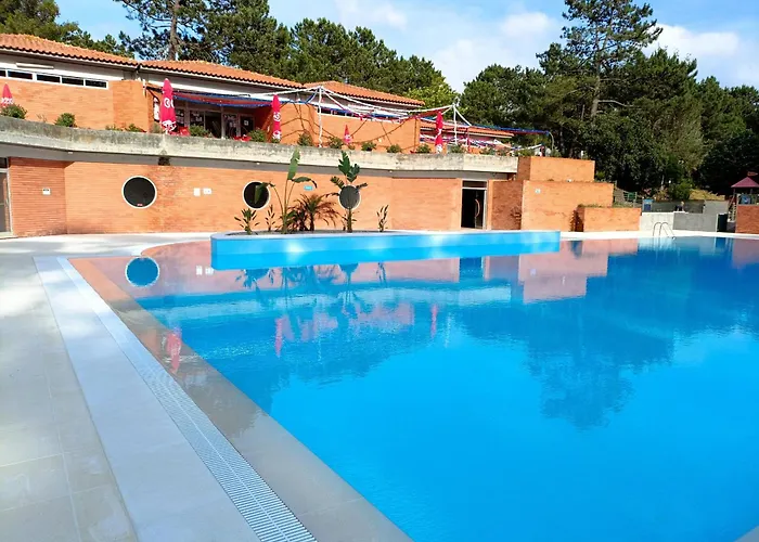 Parque De Campismo Orbitur Foz De Arelho. Campingplads