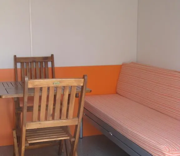 Parque De Campismo Orbitur Foz De Arelho. Фош-ду-Арелью