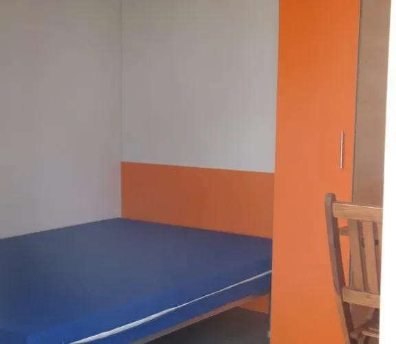 Campingplads Parque De Campismo Orbitur Foz De Arelho. *